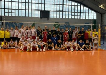 Українці з вражаючим камбеком на тай-брейку перемогли Польщу у волейбол