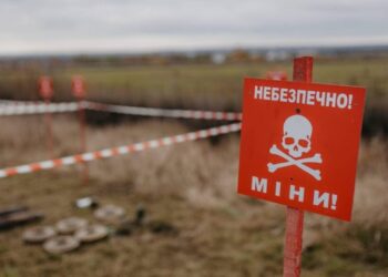 В Есмані цивільне авто підірвалося на міні: загинули двоє братів