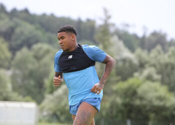 ВІДЕО. Тренування Динамо перед спарингом. До команди приєднався Герреро