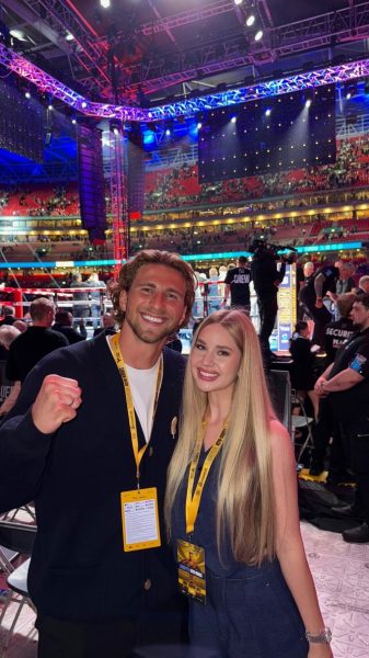 ВІДЕО. Забарна відреагувала на перемогу Усика та поділилася ексклюзивом