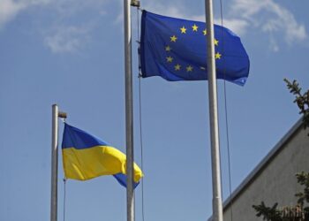“Закон вирішує ключові проблеми”: ЄС привітав прийняття закону про НАБУ і САП
