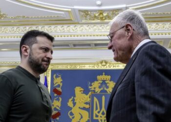 Зеленський обіцяє Келлогу ”повну інформацію” й очікує розуміння щодо примусу РФ до миру