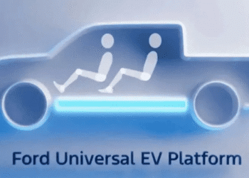 Ford продаватиме недорогий автомобіль із величезним багажником