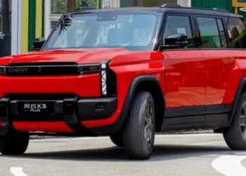 Chery знову відправила в продаж кросовер у стилі Land Rover