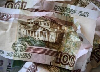 У Росії частка тіньових розрахунків за експорт перевищила 53%