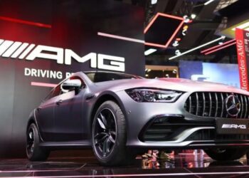 Mercedes-AMG готує відповідь Tesla Plaid: понад 1000 к.с. і радикальний дизайн