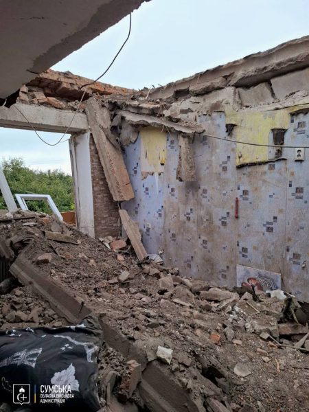 Ворог не припиняє атакувати цивільну інфраструктуру Сумщини: поранений цивільний, є руйнування, - ОВА
