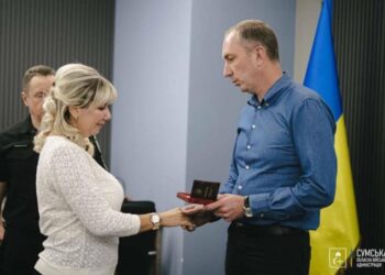 Напередодні Дня Незалежності голова ОВА вручив державні відзнаки поліцейським Сумщини за відданість і щоденний захист людей