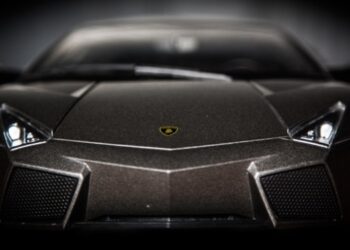 Lamborghini встановила рекорд продажів у 2025 році