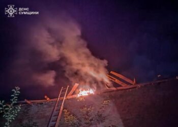 7 поранених і 85 обстрілів: росіяни атакували Сумщину авіабомбами та дронами