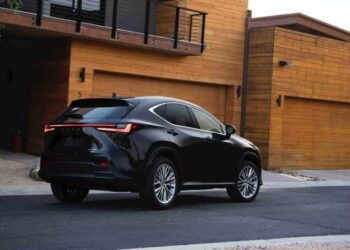 Lexus представив технологічний гібрид NX 2026