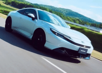 Honda здивувала ціною нової моделі на базі Civic (ФОТО)