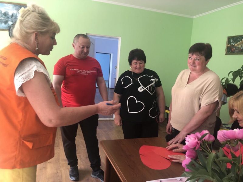 До Дня захисту дітей для прийомних родин Шосткинщини проводять семінар-тренінг “Стилі виховання дітей в родині”