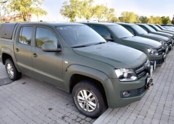 Прикордонники отримали партію пікапів Volkswagen Amarok (ФОТО)