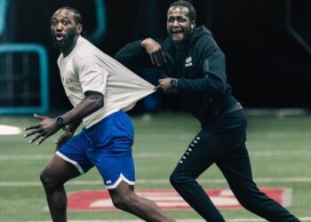 Енді Лі: “Не думаю, що набір ваги якось вплине на Кроуфорда”