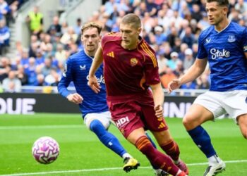 Евертон із Миколенком програв Ромі Довбика у першому матчі на новому стадіоні