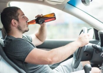 Скільки водіїв позбавлено “прав” через кермування напідпитку