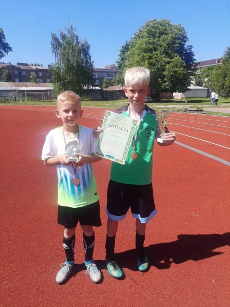 Команда Шосткинської “Барси” стала переможецем турніру з футболу “Весна-2024”