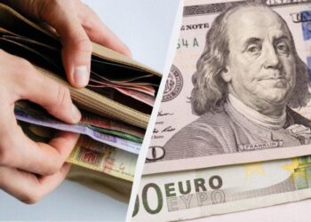 Курс валют в Україні 10 серпня: скільки сьогодні коштують долар і євро