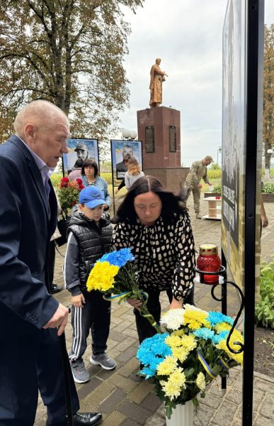 На Конотопщині відкрили пам&rsquo;ятні знаки загиблим на війні землякам