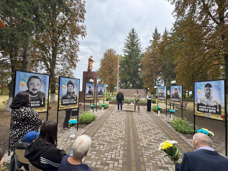 На Конотопщині відкрили пам&rsquo;ятні знаки загиблим на війні землякам