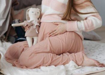 На Сумщині безкоштовно допомагають ВІЛ-позитивним вагітним і породіллям