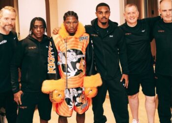 Реймонд Форд розповів, чому провалив зважування перед боєм із Новою: “Навіщо було мене відволікати?”