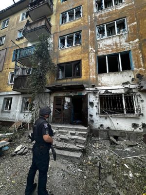 РФ накрила Костянтинівку вогнем ''Смерча'': влучили по будинках і ринку, є вбиті і поранені