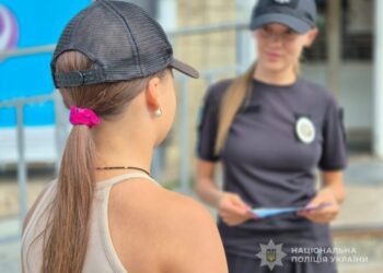 Роменські поліцейські нагадали дітям про правила мінної безпеки