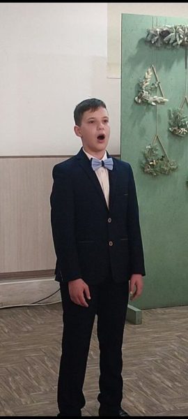 Шосткинська дитяча школа мистецтв випустила 53 учня, з них 42 – з відзнакою за високі творчі досягнення (+фото)