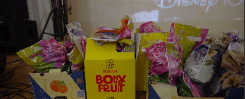 Шосткинська міська влада привітала дітей захисників зі святом (+фото)