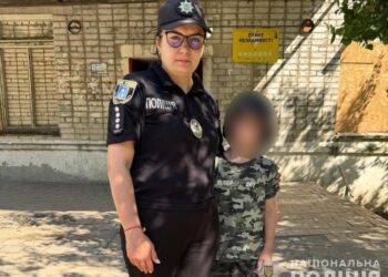 Шосткинські правоохоронці розшукали зниклого вчора хлопчика