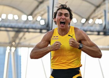 Стрибки з жердиною. Швед Арман Дюплантіс побив світовий рекорд у 13-й раз