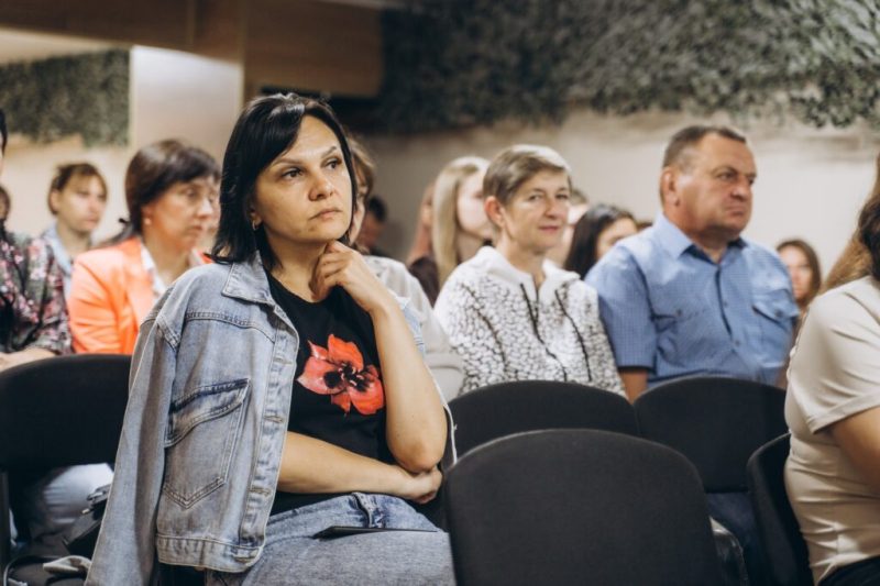 У Класичному фаховому коледжі презентували документальне видання про життя в окупації