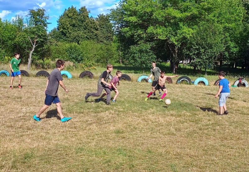 У Конотопі проведено турнір з міні-футболу до Дня молоді