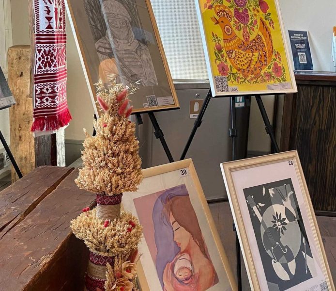 У Норвегії відкрилася виставка робіт юних сумських художників