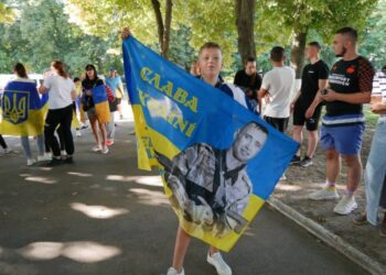 У Ромнах пройшов 8 Всеукраїнський забіг «Шаную воїнів, біжу за героїв України», приурочений Дню пам’яті Захисників України + ФОТО