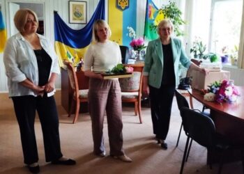 У Шосткинському районі патронатну родину привітали  з Днем захисту дітей