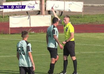 ВІДЕО. Федецький вийшов на матч Кубка України і отримав червону картку