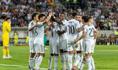 ВІДЕО. Лунін намертво зафіксував м'яч після виходу суперника віч-на-віч