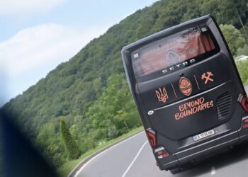 ВІДЕО. Шахтар розпочав шлях до Афін на гру Ліги Європи