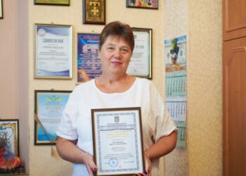 ВІТАЄМО ІНЕССУ ШУЛЬЖЕНКО З ДЕРЖАВНОЮ ВІДЗНАКОЮ