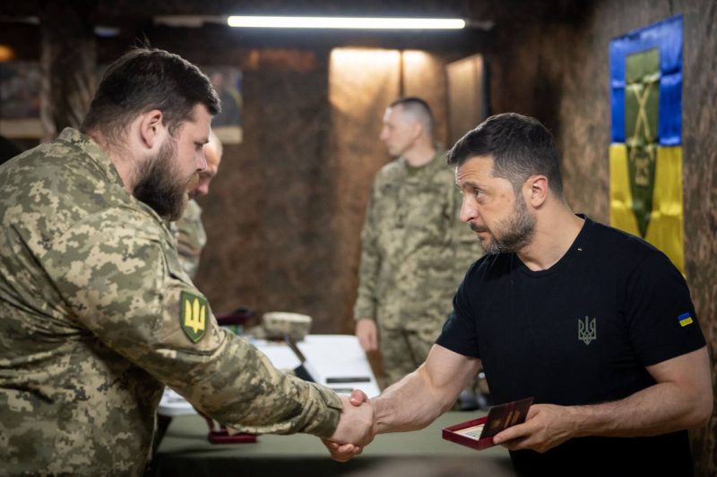 Володимир Зеленський відвідав Сумщину: говорили про подальше звільнення області