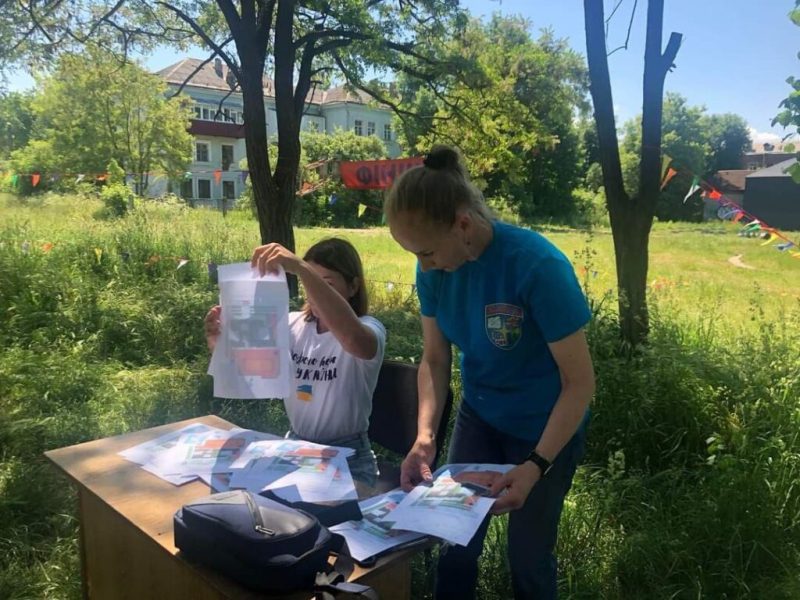 З нагоди Дня захисту дітей у Шостці відбулися змагання з паркового орієнтування (+фото)