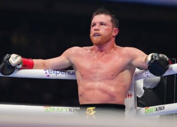 Бенавідес вважає, що страх Канело очевидний, його не вдасться приховати