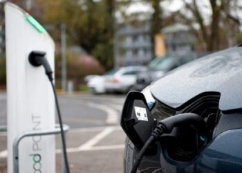 Попит на електромобілі в Україні стрімко зростає: у серпні імпорт подвоївся