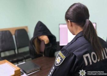 У Сумах 27-річна жінка під час сварки нанесла удар ножем співмешканцю: чоловік у реанімації