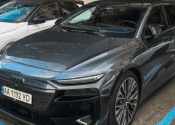 В Україні з’явився потужний сімейний електромобіль Audi за 3,5 мільйона (ФОТО)