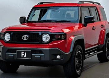 Майбутній бестселер: дешевий позашляховик Toyota показали в мережі (ФОТО)