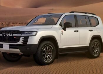 Toyota представила ультра-обмежений Land Cruiser Rally Raid